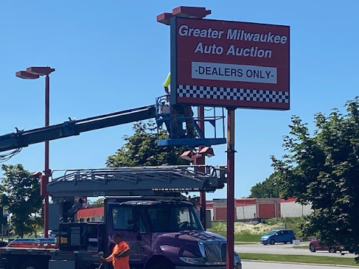 Milwaukee Sign Company Customer Review
